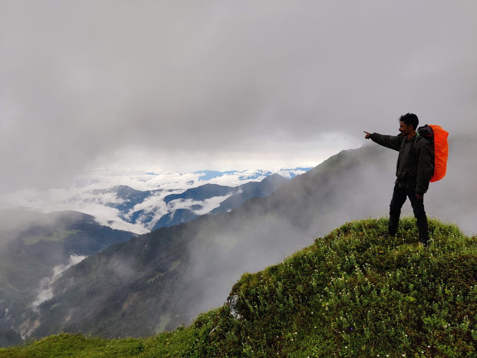 Dehradun to Sankri